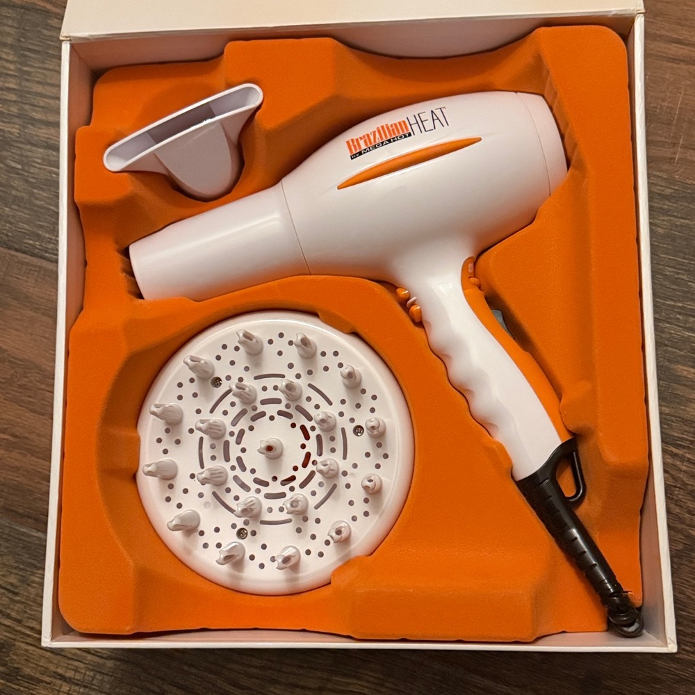 Brazilian Heat Original Blow Dryer‎-Brand New